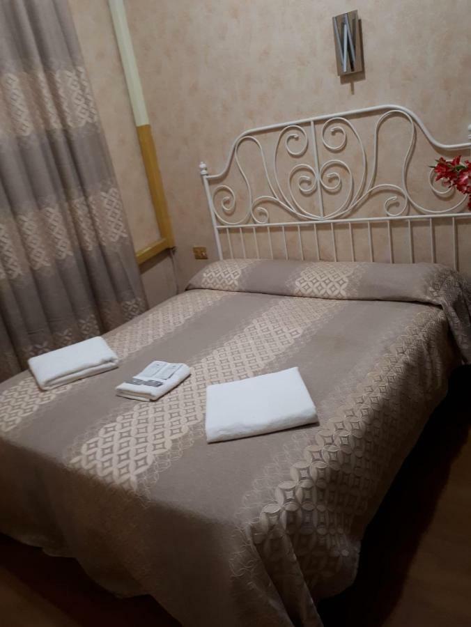 Botel Inn Řím Exteriér fotografie